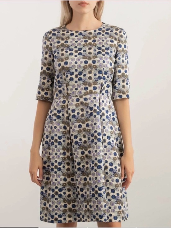 Carolina Herrera Dresses & Skirts - Carolina Herrera Black and Beige Geometric Midi Dress